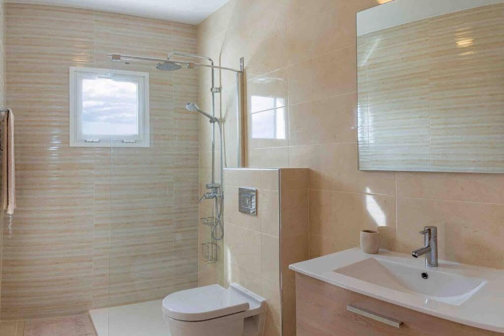 Esmeralda. Luxury. 1 Line Of The Ocean. View! Quality! กาเยาซัลวาเค ภายนอก รูปภาพ