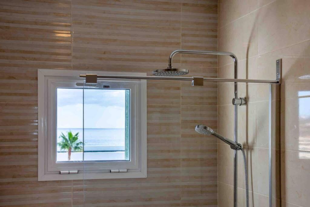 Esmeralda. Luxury. 1 Line Of The Ocean. View! Quality! กาเยาซัลวาเค ภายนอก รูปภาพ